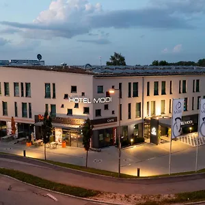 **** Otel Modi Almanya