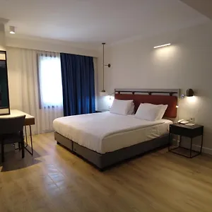 Feronya 4*, Istanbul Turkiet